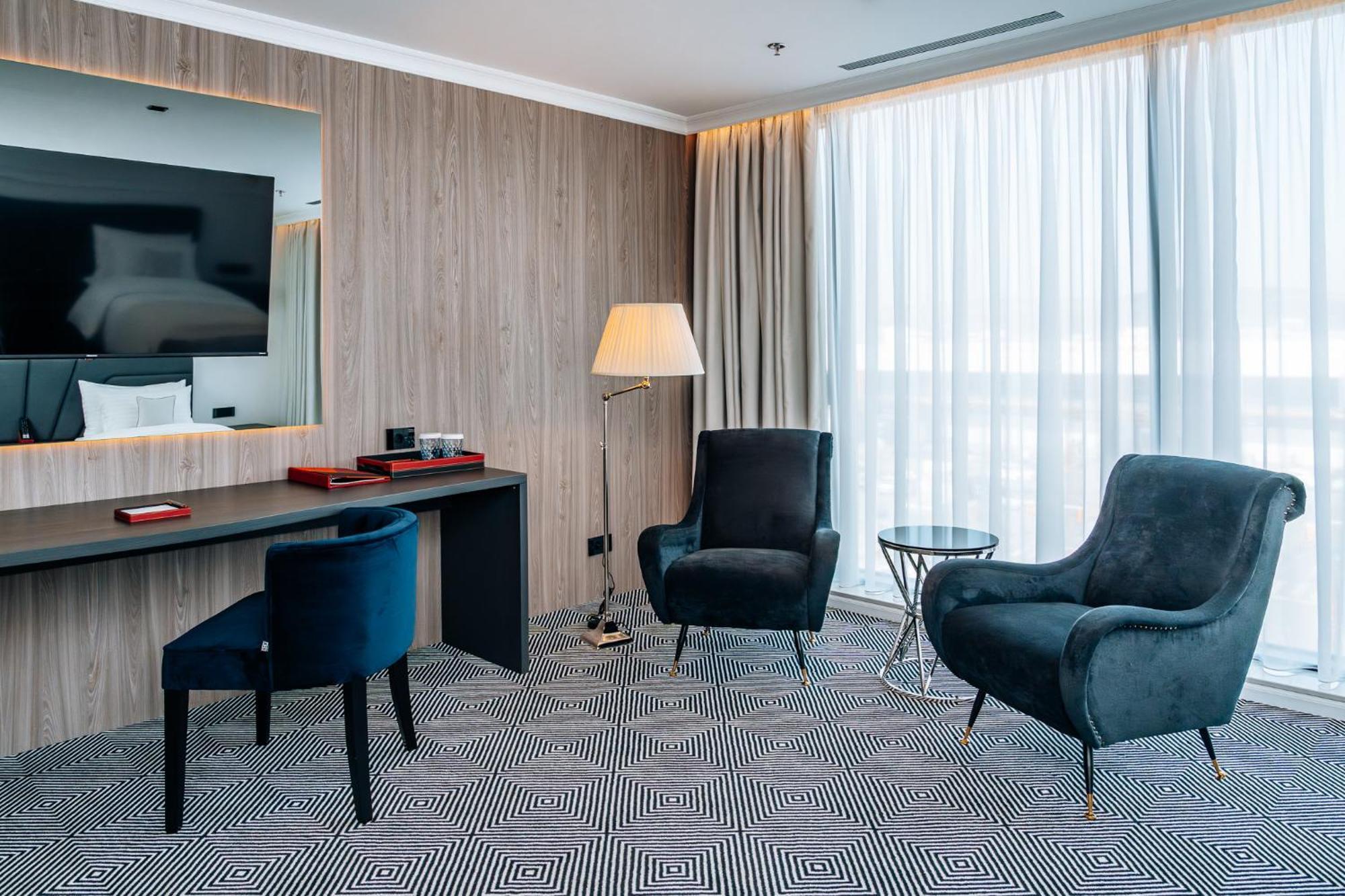 Sky Airport Hotel Клуж-Напока Экстерьер фото